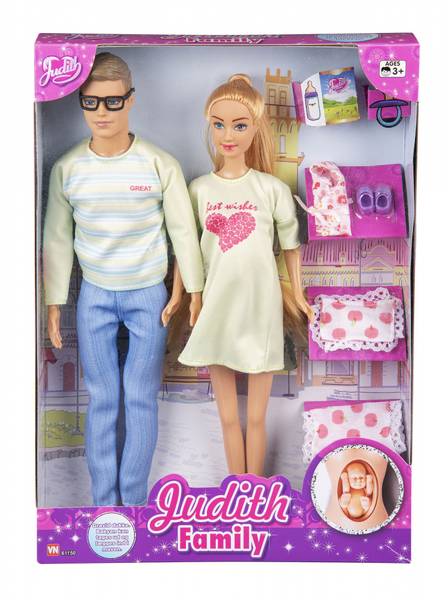 Judith gravid baby i magen med Jack og tilbehør